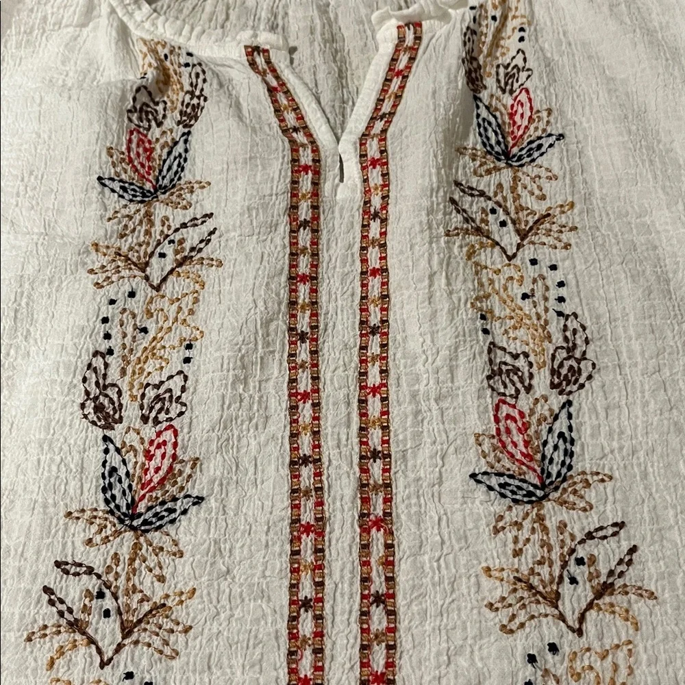 J Jill cotton top size m petite with embroidery - Picture 7 of 8